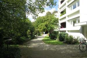 ***Ein Zuhause, das mehr ist, als einfach vier Wände ***Komfortables Wohnen direkt am Eichenhain*** – Walter-Flex-Straße NN, 70619 Sillenbuch (Ortsteil), Stuttgart – Vorschaubild 3