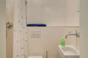 Property thumbnail 11