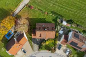 Familienglück! Großzügiges Einfamilienhaus mit sonniger Terrasse, gepflegtem Garten & Top-Wohnlage – Die vollständige Adresse der Immobilie erhältst du vom Anbieter., 88416 Ochsenhausen – Vorschaubild 3