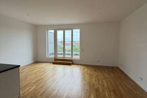 Moderne 4-Raum-Wohnung mit Einbauküche und Balkon