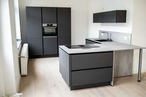 Stilvolle sanierte 3-Zimmer-Albauwohnung mit EBK und Balkon in Düsseldorf