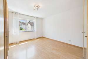 Teilweise vermietetes Mehrfamilienhaus in zentraler Lage von Karlsruhe-Grötzingen! – Die vollständige Adresse der Immobilie erhältst du vom Anbieter., 76229 Grötzingen, Karlsruhe – Vorschaubild 9