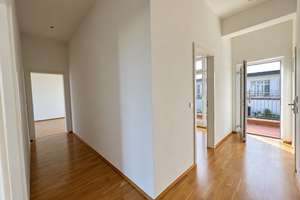 Skylineblick*Moderne 3-Zimmer Wohnung mit großem Balkon*2 Bäder*Lift* – 60487 Bockenheim, Frankfurt am Main – Vorschaubild 11