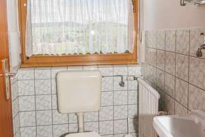 Familienfreundliches Zweifamilienhaus in ruhiger Lage – Die vollständige Adresse der Immobilie erhältst du vom Anbieter., 93453 Neukirchen bei Heiligen Blut – Vorschaubild 14