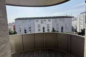 Hoher Wohnkomfort: Exklusive 3-Zimmer-Wohnung mit EBK und Balkon – Aßmannshäuser Str. 34, 65197 Wiesbaden – Vorschaubild 11
