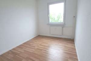 *WG-geeignet* helle 3-Zimmer-Wohnung mit Wohnküche – Staßfurter Str. 21, 6132 Silberhöhe, Halle (Saale) – Vorschaubild 4