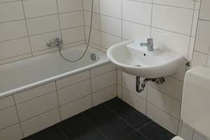 Modernisierte 3-Zimmer-Erdgeschosswohnung mit Balkon! – Württemberger Allee 17, 33689 Sennestadt, Bielefeld – Vorschaubild 5