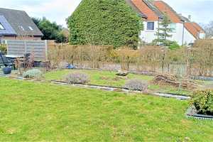 Neuwertiges und modernes Haus mit großem Garten und Einzelgarage am Lübarser Feld – Berlin – Vorschaubild 4