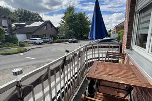 Schöne Erdgeschosswohnung mit Balkon und Einbauküche in ruhiger Seitenstraße in Aachen-Eilendorf