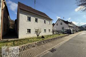 Ein Zuhause mit Geschichte, Herz und Raum für Zukunft in Bad Mergentheim Apfelbach – Die vollständige Adresse der Immobilie erhältst du vom Anbieter., 97980 Bad Mergentheim – Vorschaubild 2