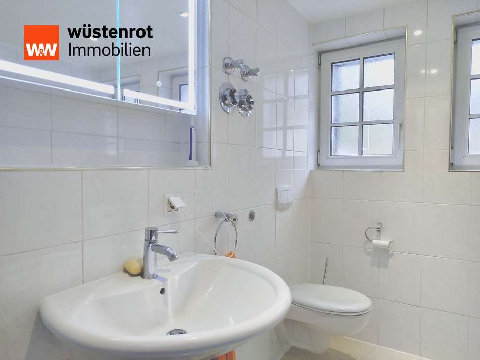 Badezimmer (DG 1)