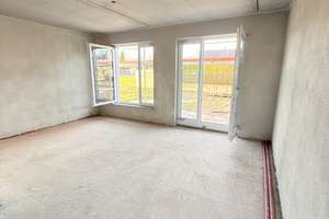 - RESERVIERT - NEUBAU-Reihenmittelhaus mit sehr guter Ausstattung in Großkarolinenfeld! – Die vollständige Adresse der Immobilie erhältst du vom Anbieter., 83109 Großkarolinenfeld – Vorschaubild 15