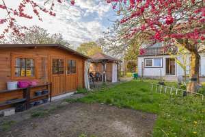 Ihr neuer Wohlfühlplatz: Charmantes Reiheneckhaus mit sonnigem, einladendem Grundstück – Die vollständige Adresse der Immobilie erhältst du vom Anbieter., 89079 Wiblingen, Ulm – Vorschaubild 41