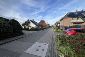 Sanierungsbedürftiges RMH mit S-O Garten, 2 Balkonen & Einzelgarage/ traumhafte Lage von Leichlingen – Die vollständige Adresse der Immobilie erhältst du vom Anbieter., 42799 Leichlingen (Rheinland) – Vorschaubild 37