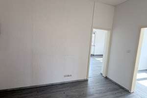 Altbaucharm, 3 Zimmer, inkl. EBK. auch als WG geeignet – Stromberstr. 17, 70188 Ostheim, Stuttgart – Vorschaubild 8