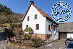 Einfamilienhaus mit Garten und Garage in Hönningen/Ahr