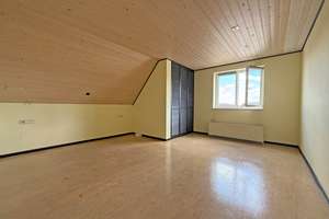 S-West: Dachgeschosswohnung mit großer Dachbühne & Doppelgarage (optional) – Die vollständige Adresse der Immobilie erhältst du vom Anbieter., 70178 Rotebühl, Stuttgart – Vorschaubild 3