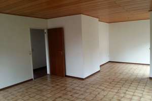 ***Zeitloses Zweifamilienhaus in Oyten: Wohnkomfort mit Kamin, 2 Garagen und mehr – Die vollständige Adresse der Immobilie erhältst du vom Anbieter., 28876 Oyten – Vorschaubild 27
