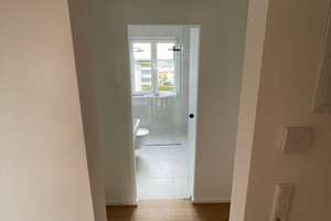 Moderne, helle, kernsanierte zentrale 2,5-Zi-Wohnung mit grossem Balkon in Lörrach – Mozartstraße 8, 79539 Lörrach – Vorschaubild 7