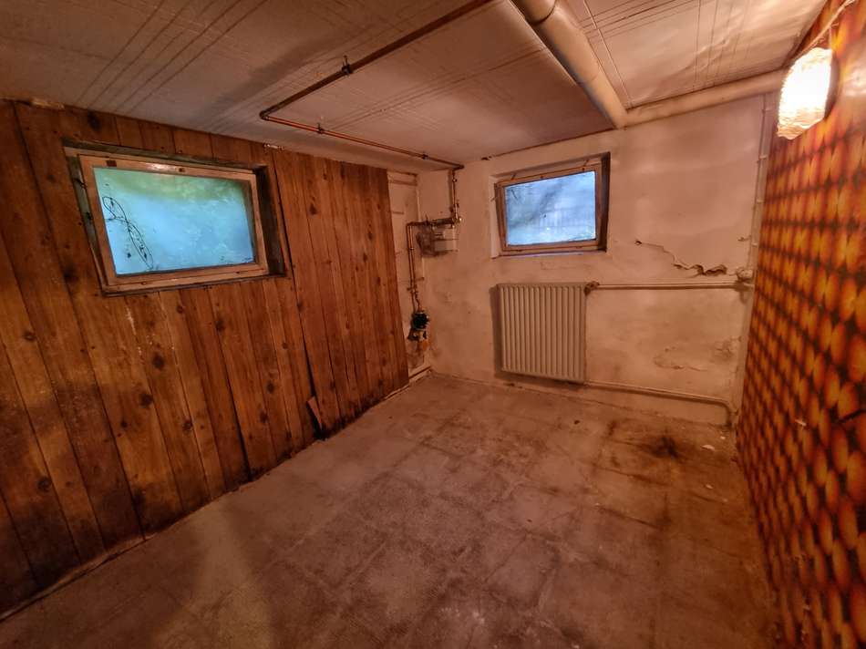 Nebenraum im Keller