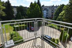Praktischer Schnitt mit SÜD-Balkon und EBK