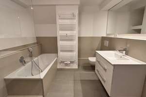 Hochwertige 3-Zimmer-Maisonettewohnung mit Terrasse und Garten in Kaiserswerth – 40489 Kaiserswerth, Düsseldorf – Vorschaubild 9