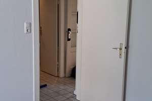 Zwei Zimmer 1.OG in Bremen: Helle Wohnung mit Balkon – Eutiner Str. 16, 28219 Osterfeuerberg, Bremen – Vorschaubild 4