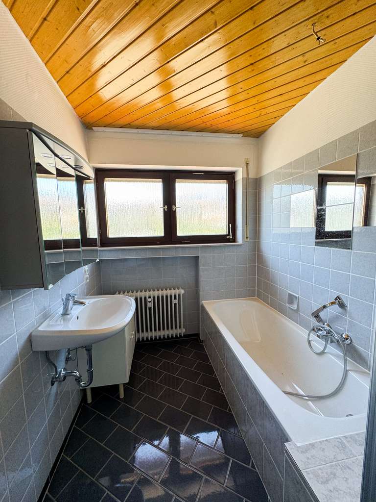 Immobilie in Schömberg - idyllische 3-Zimmer-Wohnung in ruhiger Lage - Bild 2