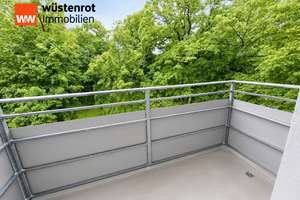 Fast 100 qm Wohnfläche auf 4,5 Zimmer im beliebten Neudorf, mit kleinem Balkon in Bahnhofsnähe!