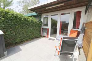 Modernisierter Reihenbungalow in ruhiger Endlage – nur 5 Gehminuten zum Ostseestrand