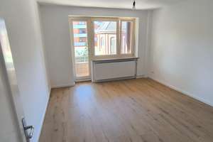 3 Zi. Whg. HH-Neustadt mit Balkon - Michaelisstraße 2 – Michaelisstr. 2, 20537 Neustadt, Hamburg – Vorschaubild 2