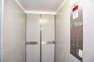 Charmante 3-Zimmer-Wohnung im 14. Obergeschoss mit schönem Weitblick über die Hansestadt Lübeck! – Die vollständige Adresse der Immobilie erhältst du vom Anbieter., 23560 Moisling, Lübeck – Vorschaubild 13