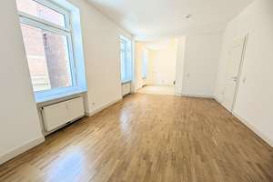 *Große, Top-Vierzimmerwohnung in Stuttgart-Mitte* – Landhausstraße 12, 70182 Kernerviertel, Stuttgart – Vorschaubild 3