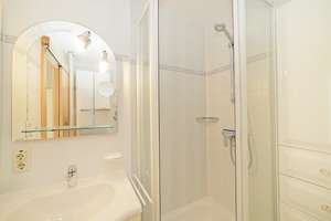 Sonnige und ruhige 3-Zimmer-Wohnung in München-Aubing-Westkreuz – Die vollständige Adresse der Immobilie erhältst du vom Anbieter., 81243 Aubing-Süd, München – Vorschaubild 1