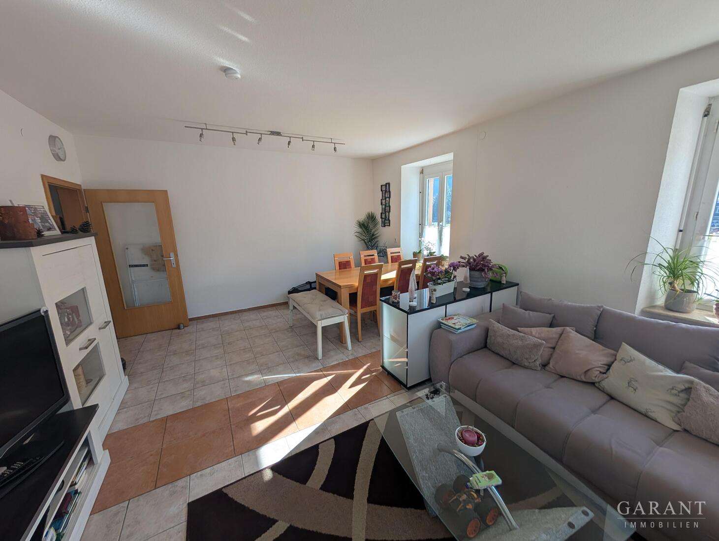 Immobilie in Todtnau - Günstige Gelegenheit! 4 Zimmer-Wohnung im Herzen von Gschwend! - Bild 3