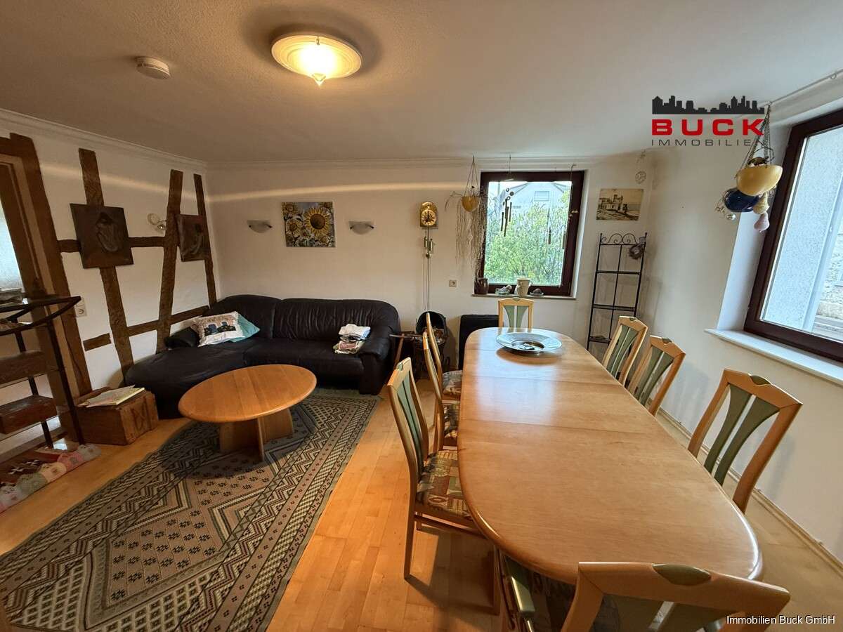 Immobilie in Kuchen - Sowas gibt es nicht so oft... viel Platz, eigene Garage und Gartenanteil zum Kauf - Bild 3