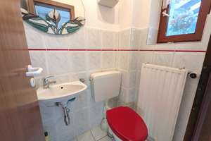 Zweifamilienhaus mit Balkon, Wintergarten und großem Garten
in Wuppertal-Ronsdorf – Die vollständige Adresse der Immobilie erhältst du vom Anbieter., 42369 Ronsdorf, Wuppertal – Vorschaubild 29