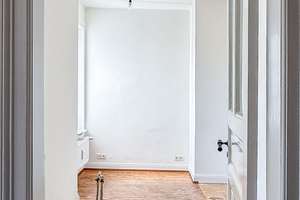 Altbaucharme mit Südwestbalkon – 3 Zimmer im Generalsviertel – Die vollständige Adresse der Immobilie erhältst du vom Anbieter., 20253 Hoheluft-West, Hamburg – Vorschaubild 9