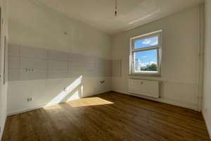 *großzügig*Tageslichtbad*Erstbezug nach Kernsanierung*Altbau* – Bunsenstr. 23-25, 45145 Holsterhausen, Essen – Vorschaubild 8