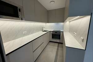 Moderne 2-Zimmer-Wohnung in München-Milbertshofen – frisch saniert und teilmöbliert – Knorrstraße 21, 80807 Milbertshofen, München – Vorschaubild 2