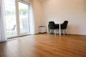 All Inclusive Mitten in Stuttgart: Möblierte Wohnung mit Gartenanlage und Tiefgaragenstellplatz – Nordbahnhofstr. 15, 70191 Am Pragfriedhof, Stuttgart – Vorschaubild 2