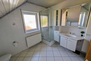 Großzügiges Einfamilienhaus mit Garten, Terrasse, Balkon & viel Potenzial – ideal für Familien – Die vollständige Adresse der Immobilie erhältst du vom Anbieter., 35321 Laubach – Vorschaubild 14