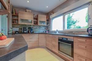 Erholung PUR in der WOHNKUR * modernisierter Hanglagen-Bungalow mit hochwertiger Ausstattung – Die vollständige Adresse der Immobilie erhältst du vom Anbieter., 51377 Steinbüchel, Leverkusen – Vorschaubild 4