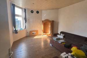 Großzügige 4-Zimmer-Wohnung mit ca. 94 m² in zentraler Dortmunder Lage mit viel Potenzial – Rheinische Straße 113, 44137 Dorstfelder Brücke, Dortmund – Vorschaubild 10