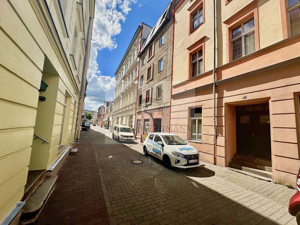 Immobilie in Cottbus - Chóśebuz - Wohn- und Geschäftshaus am Altmarkt - Bild 0