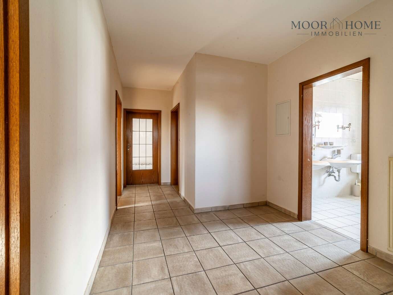 Immobilie in Lingen (Ems) - Mehrfamilienhaus – sehr gute Lage, teilweise leerstehend, perfekte Basis für Investoren & Bauträger - Bild 8