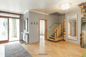 Sehr großzügiges Doppelhaus in ruhiger Seitenstraße mit Wellnessfaktor – Die vollständige Adresse der Immobilie erhältst du vom Anbieter., 28355 Oberneuland, Bremen – Vorschaubild 11