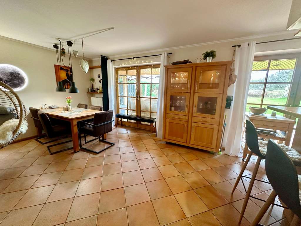 Immobilie in Oeversee - Wohnen mit Weitblick: Wunderschönes Einfamilienhaus in Oeversee - Bild 3