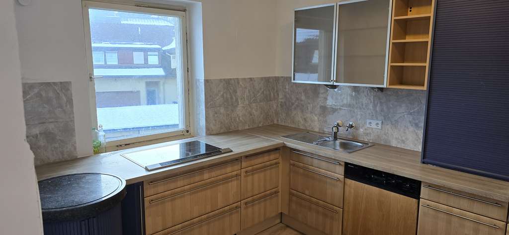 Immobilie in Schönau im Schwarzwald - Großzügiges Haus mit 13 Zimmern in Schönau im Schwarzwald - Bild 1