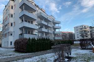 BEFRISTET auf 3J. - Stilvolle 2-Zimmer-Whg mit Balkon, EBK und Eichenparkett in München-Bogenhausen – Hochstiftsweg 19, 81925 Oberföhring, München – Vorschaubild 3